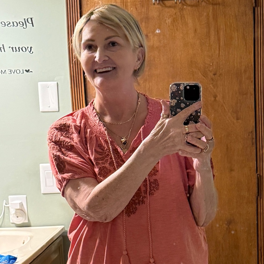Meet your Posher, Sandra